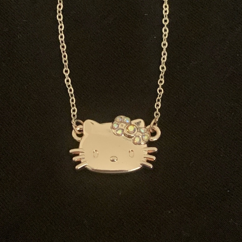 Hello Kitty necklace